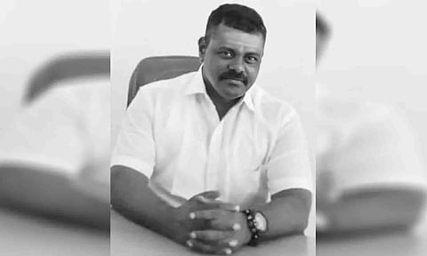 பாலு (எ) உழைப்பாளி பூபால். 