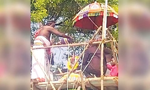 மகா கும்பாபிஷேகம் நடை பெற்றது.