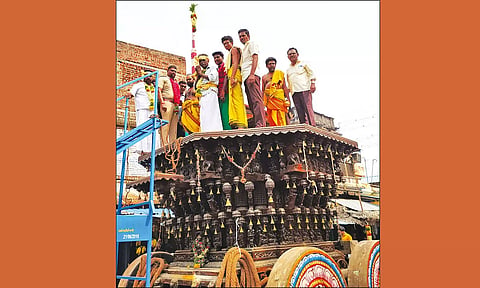 சோழவந்தான் ஜெனகை மாரியம்மன் தேர் திருவிழா முகூர்த்தக்கால் நடும்விழா