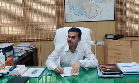 ஆணையாளர் பவன்குமார் ஜி.கிரியப்பனவர்.