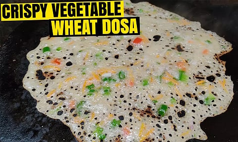 கோதுமை மாவு வெஜிடபிள் தோசை