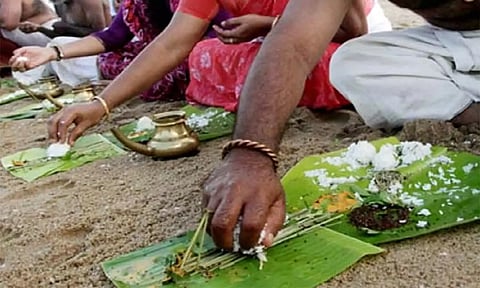 தர்ப்பணம் முக்கியம்!