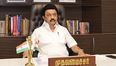 500 டாஸ்மாக் கடைகள் மூடல்- முதலமைச்சர் மு.க.ஸ்டாலினுக்கு நடிகர் கே.ராஜன் பாராட்டு