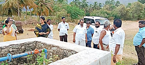 நீர்நிலைகளை நகர்மன்ற தலைவி பவித்ரா ஷியாம் பார்வையிட்டு ஆய்வு செய்தார்.