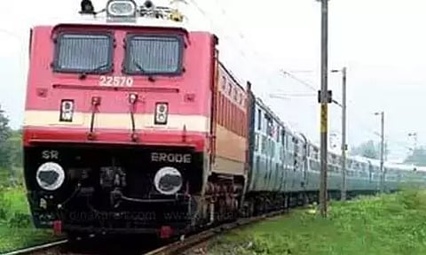கோவை, போத்தனூர் வழித்தடத்தில் 3 வாராந்திர சிறப்பு ரெயில்கள் இயக்கம்