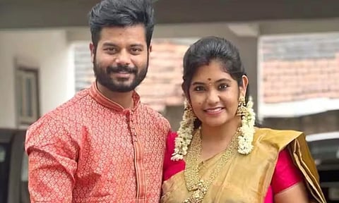 அது மட்டும் பண்ணாதீங்க.. எல்லாரும் காயப்படுறாங்க.. நடிகை உருக்கம்