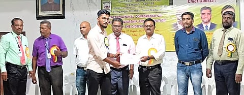 தொழில் முனைவோர்களுக்கான கருத்தரங்கம் நடைபெற்ற போது எடுத்த படம்.