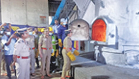 ேபாலீசாரால் பறிமுதல் செய்யப்பட்ட 577 கிலோ கஞ்சா தீயிட்டு அழிப்பு
