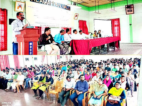 கருத்தரங்கில் கலந்துகொண்டவர்களை படத்தில் காணலாம்.