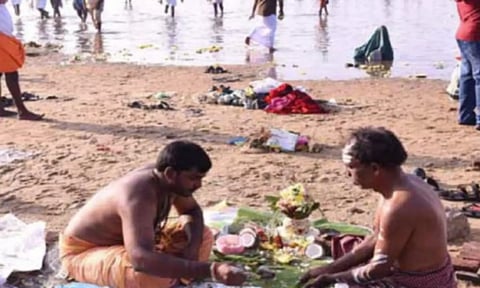 அமாவாசை விரதம் எப்படி இருக்க வேண்டும்