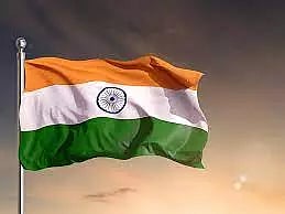 கீழப்பெரம்பலூரில் அதிக மதிப்பெண் பெற்ற மாணவர்களுக்கு பரிசு
