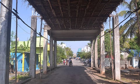 போட்டி போட்டு விழாவை நடத்தும் உபயதாரர்கள்