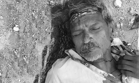 ஆத்தூரில் மது போதையில் தகராறு- தொழிலாளி அரிவாளால் வெட்டி படுகொலை