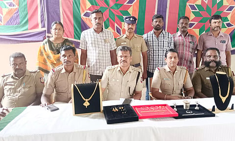 அண்ணன் வீட்டில் 25 பவுன் நகைகள் கொள்ளை