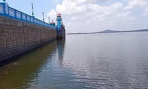 பவானிசாகர் அணைக்கு நீர்வரத்து குறைந்தது