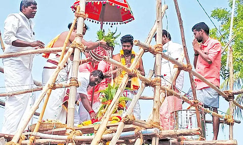 கைலாசநாதர் கோவிலில் கும்பாபிஷேகம் நடந்தது. 