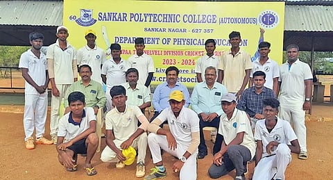 மாணவர்களுக்கான கிரிக்கெட் போட்டியில் சங்கர் பாலிடெக்னிக் கல்லூரி அணி வெற்றி
