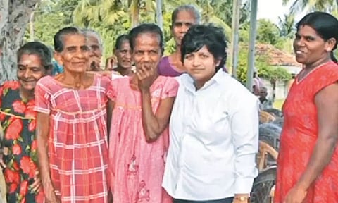 பிரபாகரன் மகள் துவாரகா என்று வர்ணிக்கப்படும் உதயகலாவை காணலாம்.