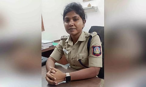 பல்லடம் துணை போலீஸ் சூப்பிரண்டு சவுமியா. 