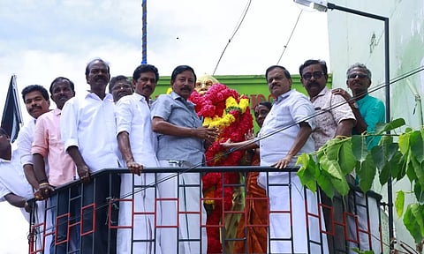 பிறந்த நாளையொட்டி நாகர்கோவிலில் பெரியார் சிலைக்கு மாலை
