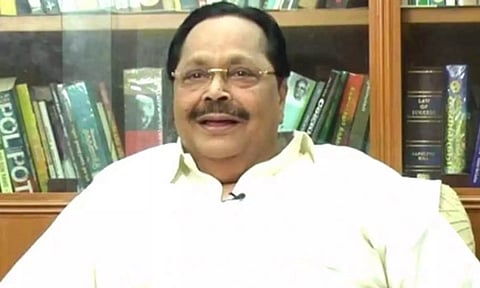 அமைச்சர் துரைமுருகன் தலைமையிலான தமிழக எம்.பி.க்கள் குழு இன்று டெல்லி சென்றது