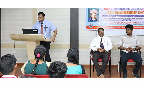 எம்.ஐ.டி. கல்லூரியில் பொறியாளர்கள் தினவிழா நடந்த காட்சி.