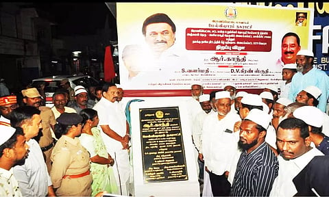 ரூ.31.50 லட்சத்தில் சிமெண்டு சாலை