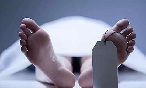 தெலுங்கானாவில் கோவில் குளத்தில் மூழ்கி சிறுவன்-3 பெண்கள் பலி