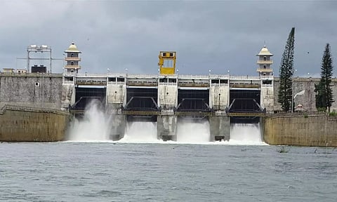கர்நாடக அணைகளில் இருந்து காவிரி ஆற்றில் தண்ணீர் திறப்பு வினாடிக்கு 3176 கனஅடியாக குறைப்பு