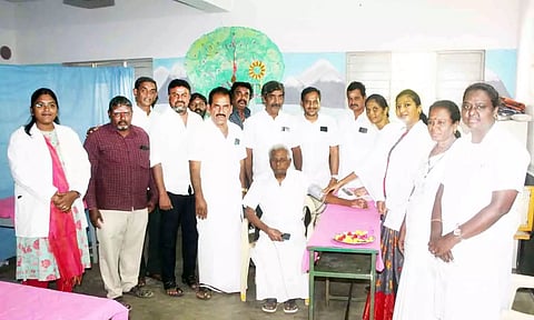 இலவச மருத்துவ முகாம் நடைபெற்ற காட்சி. 