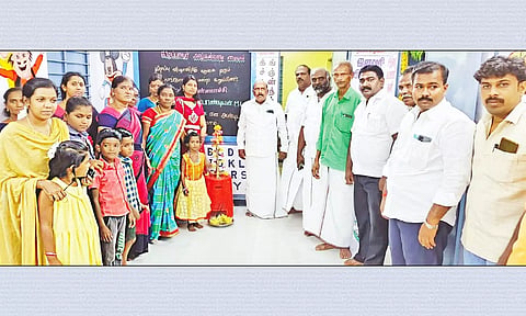 கீழப்பாவூரில் ரூ.12 லட்சத்தில் புதிய அங்கன்வாடி கட்டிடம்- மனோஜ் பாண்டியன் எம்.எல்.ஏ. திறந்து வைத்தார்