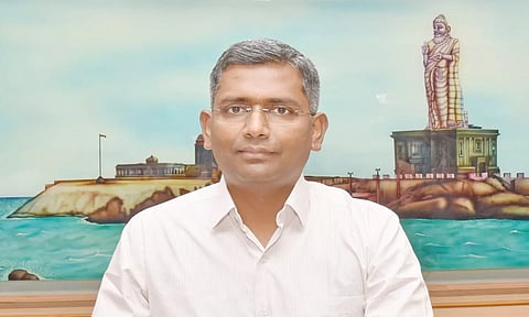 தமிழ்ச் செம்மல் விருதுக்கு விண்ணப்பிக்கலாம்