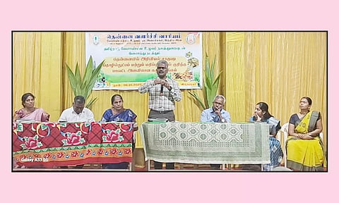 தென்னை விவசாயிகளுக்கு கருத்தரங்கு