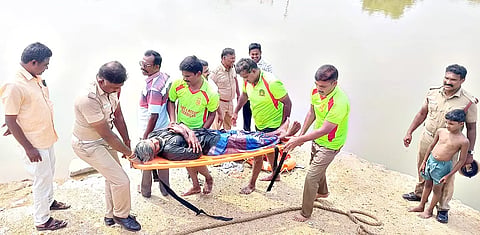 தீயணைப்புத்துறை சார்பில் பேரிடர் மீட்பு ஒத்திகை நிகழ்ச்சி நடந்தது.
