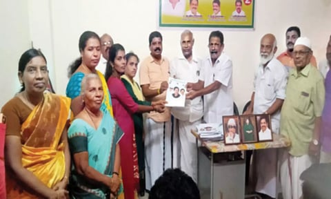 குளச்சலில் அ.தி.மு.க.ஆலோசனை கூட்டம்