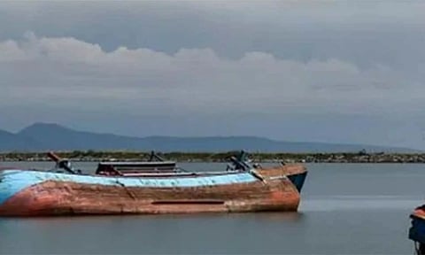 நைஜீரியாவில் ஆற்றில் படகு கவிழ்ந்து 18 பயணிகள் பலி
