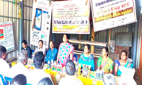 விவசாயிகளுக்கு சிறு தானியங்கள் சாகுபடி குறித்து பயிற்சி முகாம்