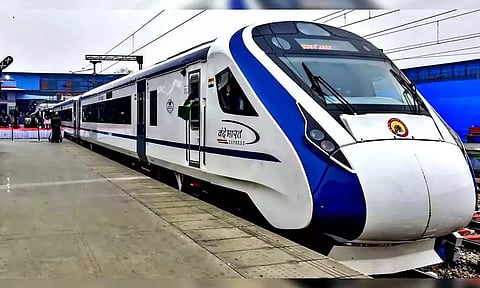 மதுரை, விருதுநகர் வழியாக திருநெல்வேலிக்கு கூடுதல் வந்தே பாரத் சிறப்பு ரெயில் இயக்கம்