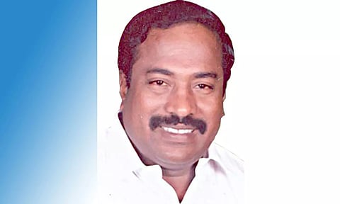 சசிகலாவும், ஓ.பன்னீர்செல்வமும் கட்சியை எப்படி மீட்க போகிறார்கள்?