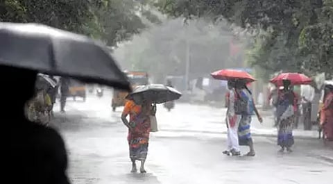 தமிழகத்திற்கு ஆரஞ்சு அலர்ட்- 7 மாவட்டங்களில் இன்று மிக கனமழைக்கு வாய்ப்பு