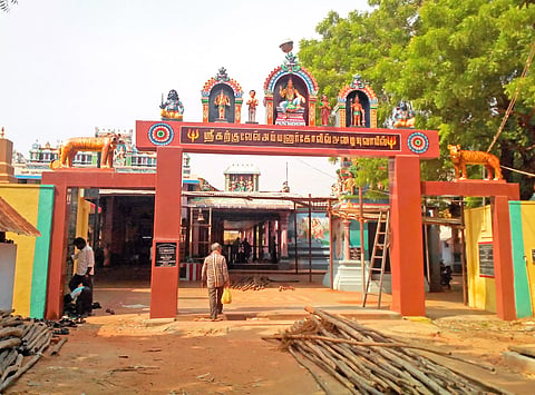 தேரிக்குடியிருப்பு கற்குவேல் அய்யனார் கோவில் கள்ளர் வெட்டு திருவிழா-நாளை தொடங்குகிறது