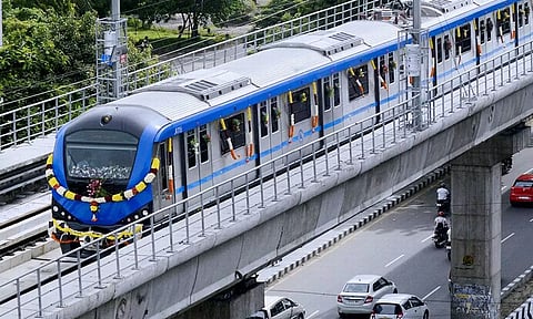 பயணிகளின் வருகை அதிகரிப்பு- மெட்ரோ ரெயில் சேவை நேரத்தில் மாற்றம்