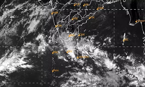 4 மாவட்டங்களுக்கு ரெட் அலர்ட்.... வானிலை ஆய்வு மையம்