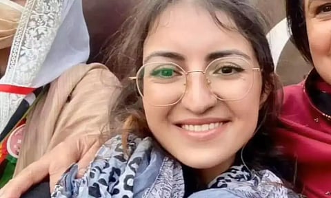 முதல்முறையாக பாகிஸ்தான் தேர்தலில் போட்டியிட இந்து பெண் வேட்பு மனு தாக்கல்