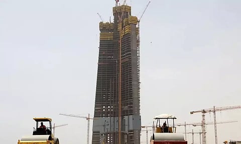 "உலகின் உயரமான கட்டிடம்" - அந்தஸ்தை இழக்க போகும் புர்ஜ் கலிஃபா