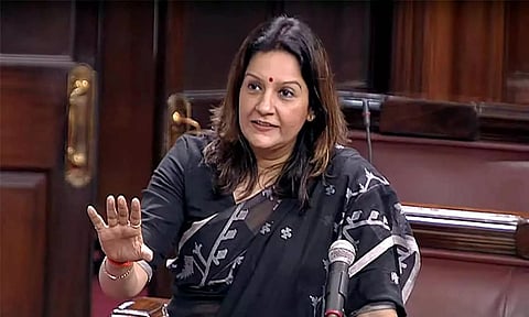 பா.ஜனதாவின் கூட்டணி சரணடைந்த கூட்டணி: பிரியங்கா சதுர்வேதி