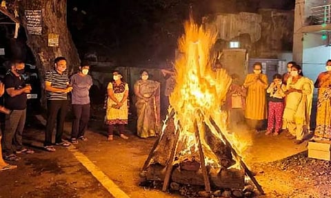 பழையதை நீக்கும் போகி பண்டிகை