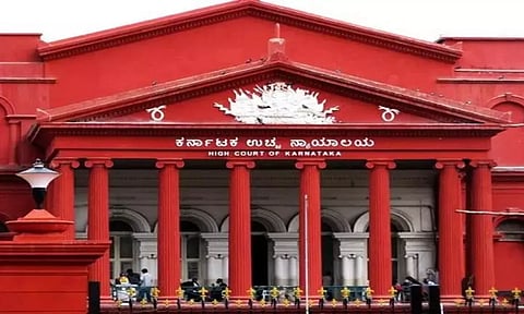 இலவச வாக்குறுதிகள்- தேர்தல் ஆணையத்துக்கு நீதிமன்றம் நோட்டீஸ்