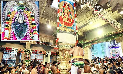 சமயபுரம் மாரியம்மன் கோவிலில் சித்திரை தேர் திருவிழா கொடியேற்றம்