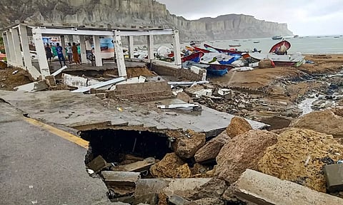 பாகிஸ்தானில் கனமழை: 87 பேர் உயிரிழப்பு - வீடுகள் கடும் சேதம்
